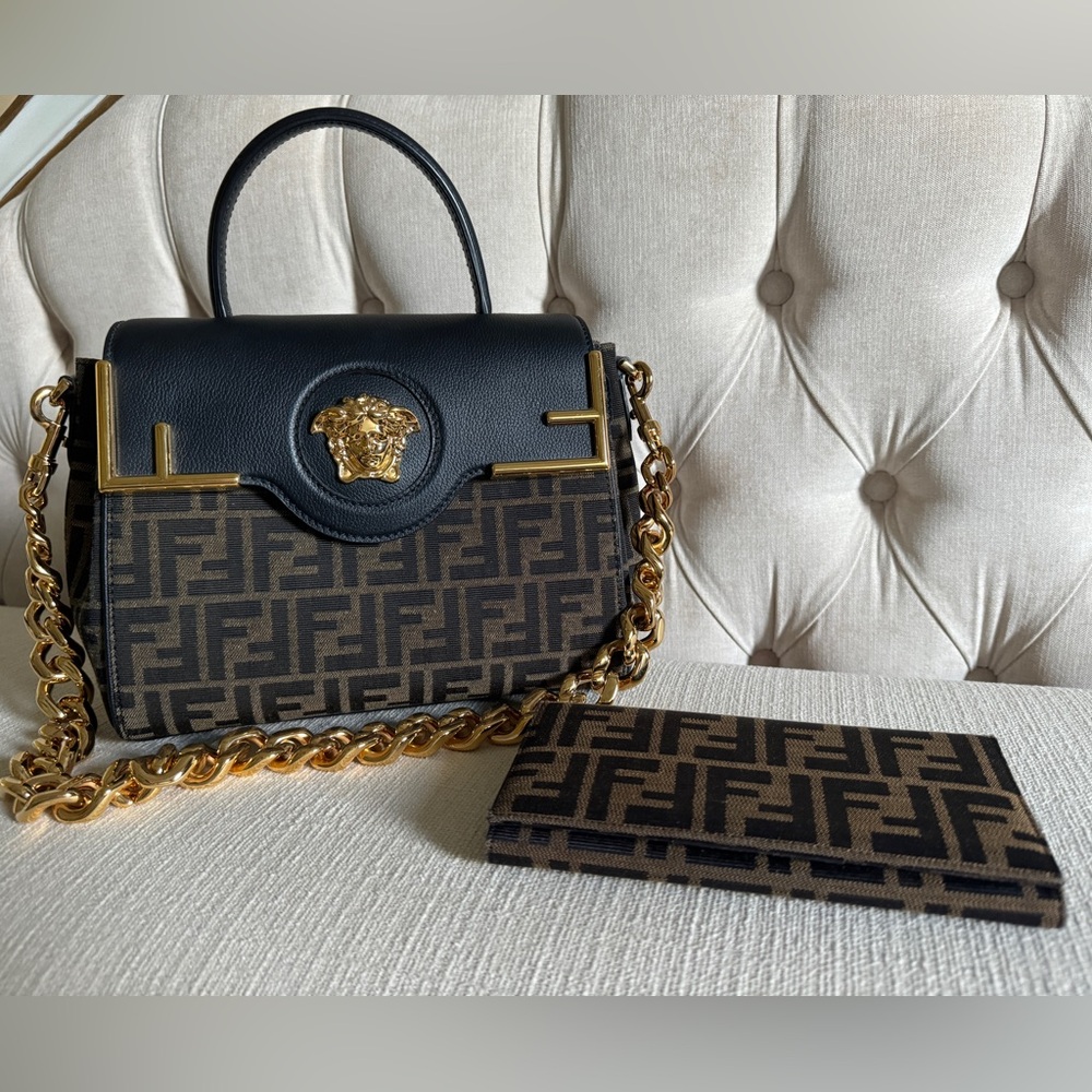 Fendace La Medusa 2022 + Fendi Zucca Wallet